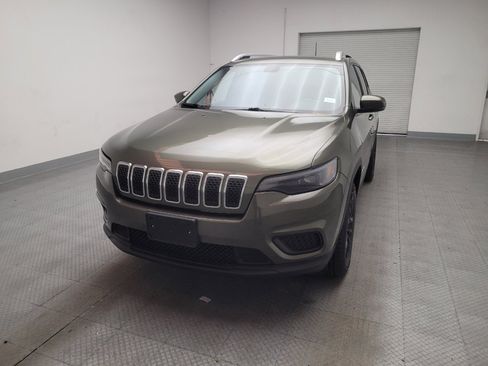 Used 2020 Jeep Cherokee Latitude AWD/4WD image 15