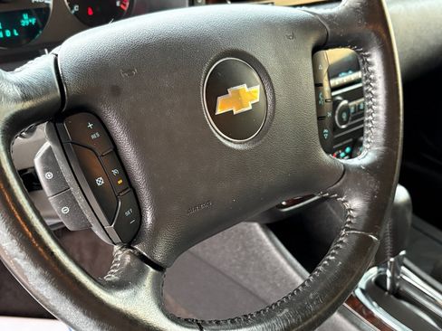 Used 2014 Chevrolet Impala LT w/ LT Sunroof Package image 12