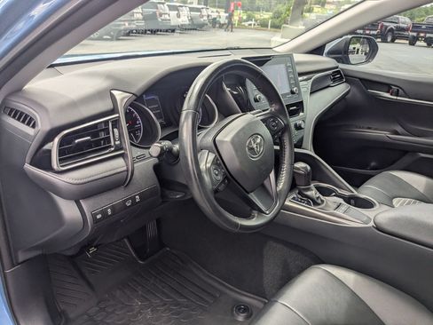 Used 2023 Toyota Camry SE w/ Convenience Package FWD image 13