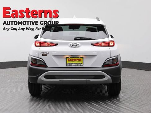Used 2023 Hyundai Kona SEL w/ Cargo Package FWD image 6