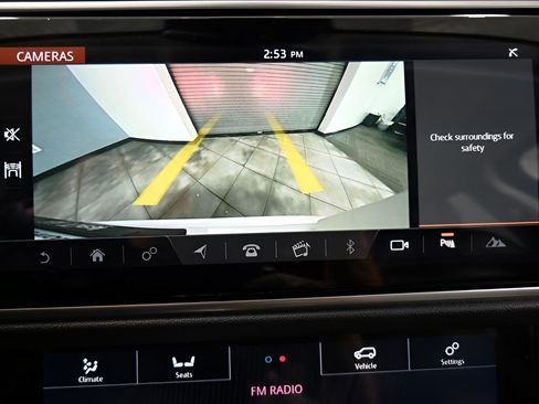 Used 2018 Land Rover Range Rover AWD/4WD image 25