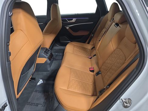 Used 2025 Audi RS 6 performance image 24