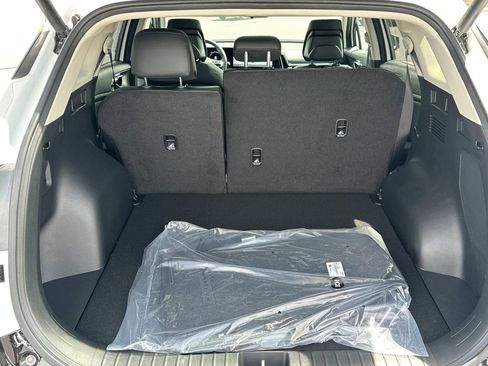 New 2025 Kia Sportage SX image 9