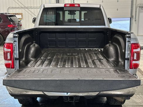 Used 2020 RAM 2500 Laramie AWD/4WD image 32
