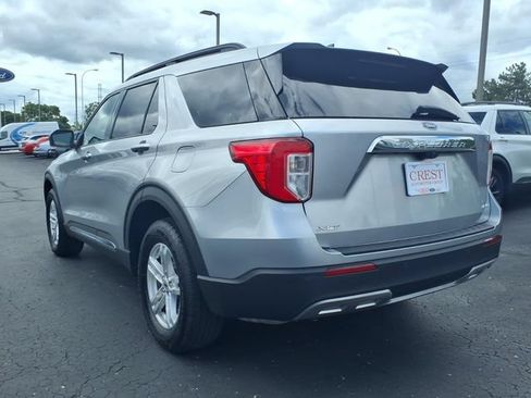 Certified 2021 Ford Explorer XLT w/ Equipment Group 202A AWD/4WD image 4