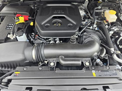 New 2025 Jeep Wrangler Unlimited Rubicon w/ Steel Bumper Group image 22