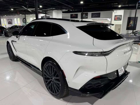 Used 2023 Aston Martin DBX 707 image 5