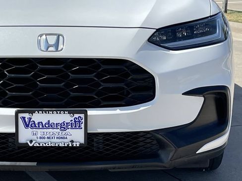 Certified 2025 Honda HR-V LX image 7