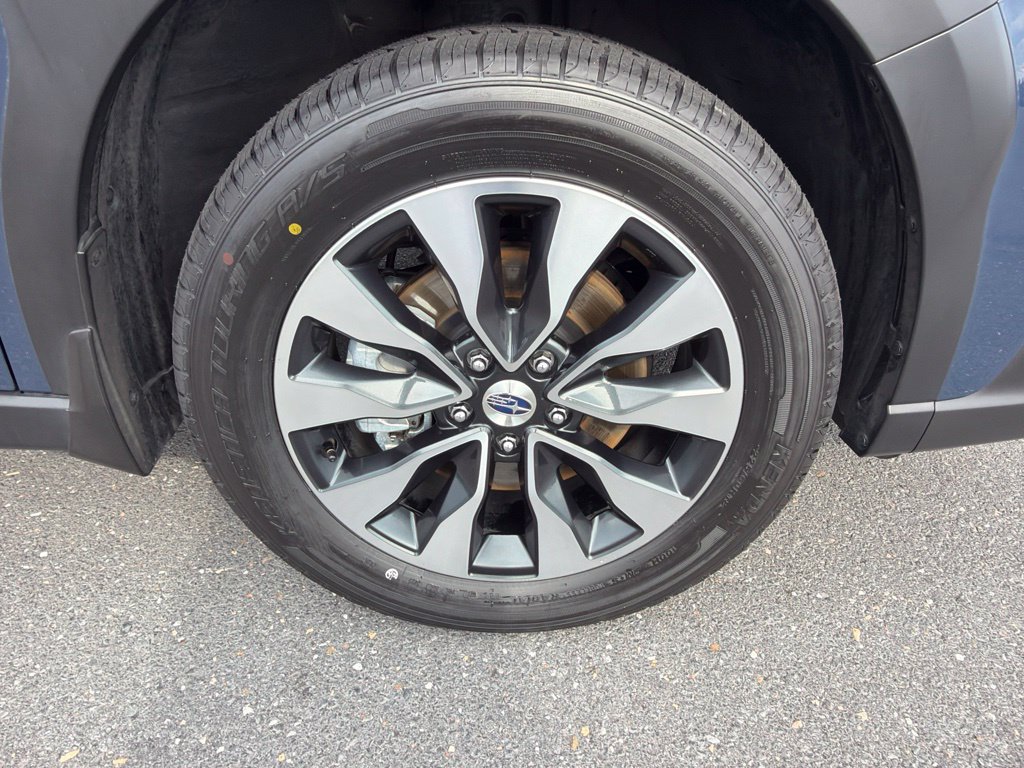 Certified 2024 Subaru Outback Limited AWD/4WD image 10