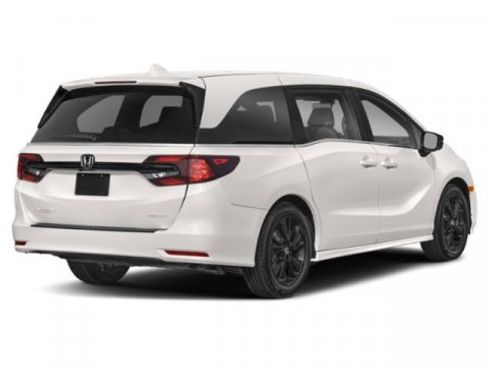 Used 2023 Honda Odyssey Sport image 2