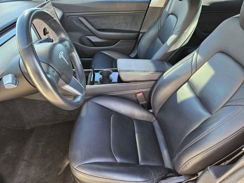 Used 2018 Tesla Model 3 Long Range image 13
