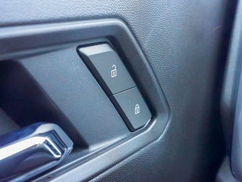 New 2026 GMC Canyon Elevation w/ Convenience Package image 22