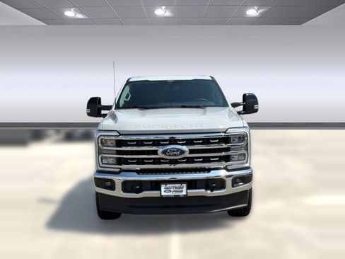 Used 2026 Ford F250 Lariat w/ FX4 Off-Road Package AWD/4WD image 5
