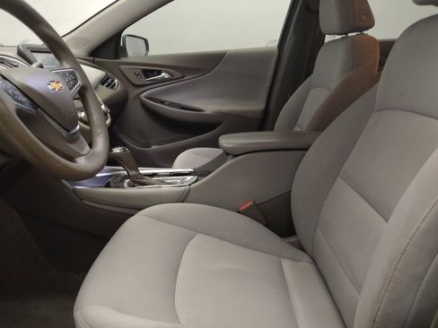 Used 2018 Chevrolet Malibu LT FWD image 17
