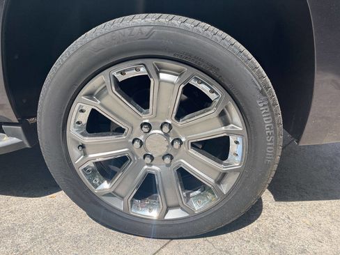 Used 2017 Chevrolet Tahoe LT w/ Max Trailering Package image 8