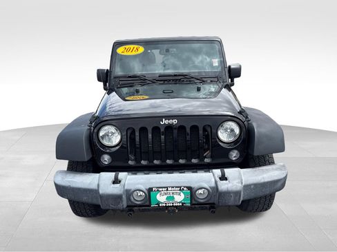 Used 2018 Jeep Wrangler Unlimited Sport S AWD/4WD image 9