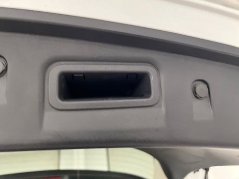 Used 2024 Nissan Murano SV AWD/4WD image 35