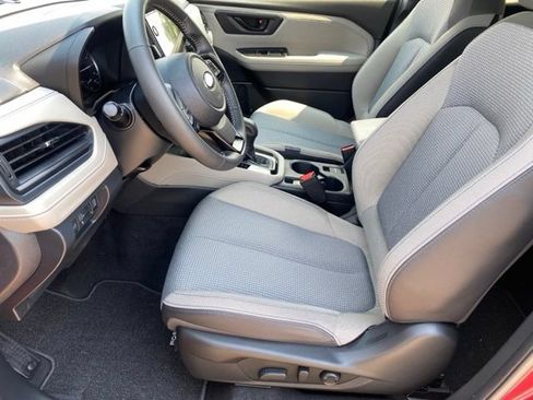 Used 2025 Subaru Forester Premium w/ Convenience Package #1 AWD/4WD image 11