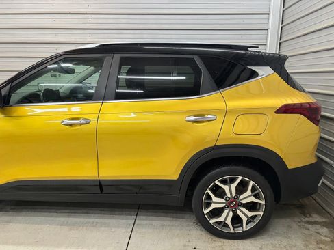 Used 2021 Kia Seltos SX AWD/4WD image 5