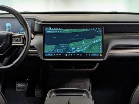 Used 2025 Rivian R1S Adventure image 35