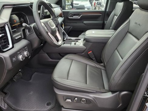 New 2026 GMC Sierra 2500 Denali w/ Denali Reserve Package image 7