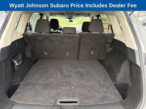 Used 2024 Nissan Rogue S FWD image 28