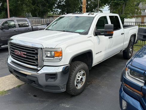 Used 2016 GMC Sierra 2500 4x4 Crew Cab w/ Sierra Convenience Package image 1