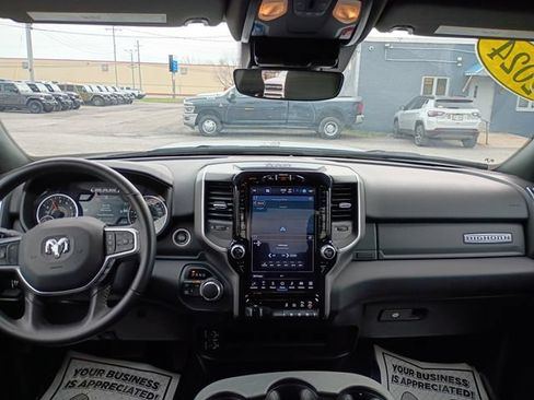 Used 2024 RAM 2500 Big Horn w/ Night Edition AWD/4WD image 14