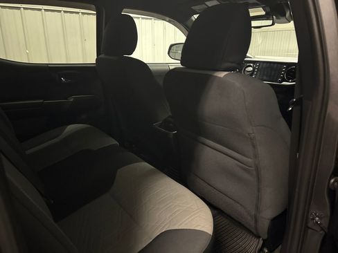 Used 2020 Toyota Tacoma TRD Off-Road image 26