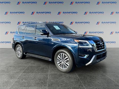 Used 2022 Nissan Armada SL w/ Captain's Chairs Package image 7