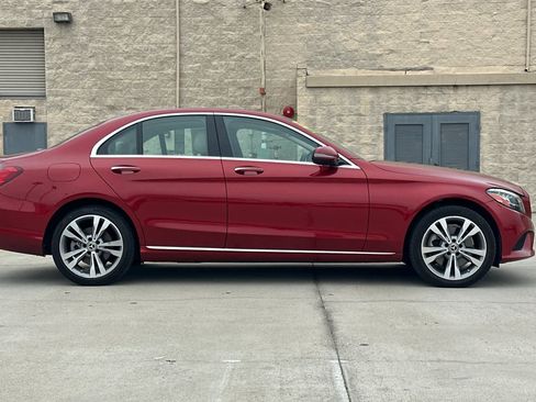 Used 2020 Mercedes-Benz C 300 4MATIC Sedan image 2