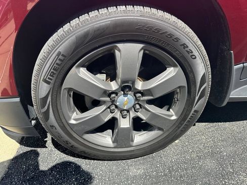 Used 2017 Chevrolet Traverse LT AWD/4WD image 3