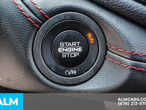 Used 2025 Dodge Durango GT RWD image 47