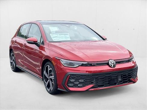 New 2025 Volkswagen GTI SE image 3