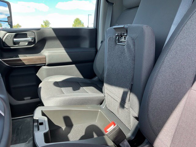 Used 2026 Chevrolet Silverado 3500 LT AWD/4WD image 33