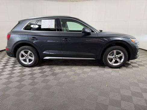 Used 2023 Audi Q5 2.0T Premium w/ Convenience Package AWD/4WD image 8