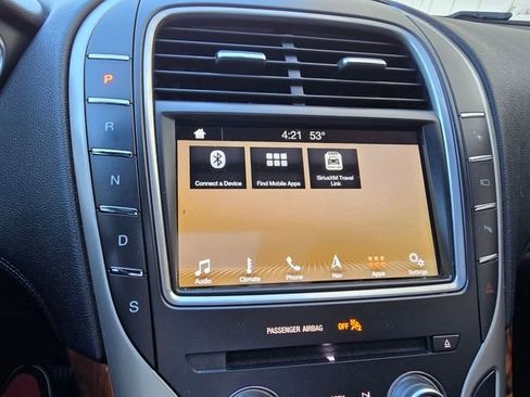 Used 2018 Lincoln MKX Reserve image 56
