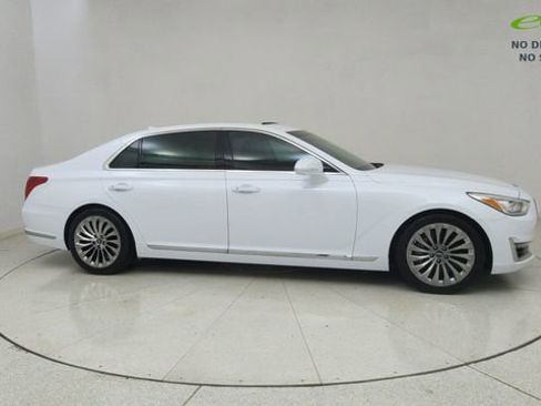 Used 2019 Genesis G90 3.3T Premium RWD image 62