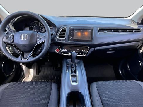 Used 2021 Honda HR-V EX image 16
