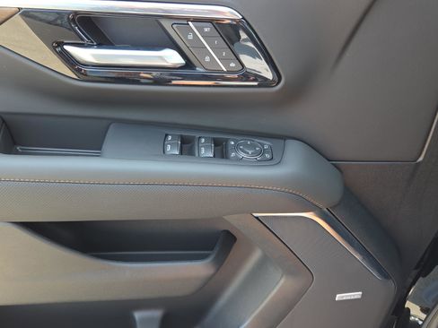 New 2026 Chevrolet Tahoe High Country AWD/4WD image 29