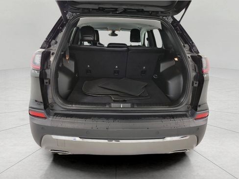 Used 2019 Jeep Cherokee Limited image 15