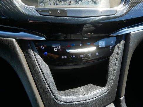 Used 2024 Cadillac XT6 Sport w/ LPO, Floor Liner Package AWD/4WD image 29