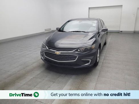 Used 2018 Chevrolet Malibu LS FWD image 1
