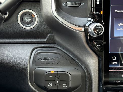 New 2026 RAM 3500 Laramie AWD/4WD image 28