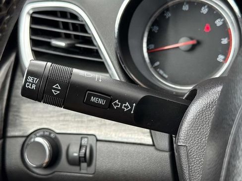 Used 2015 Buick Encore FWD image 26