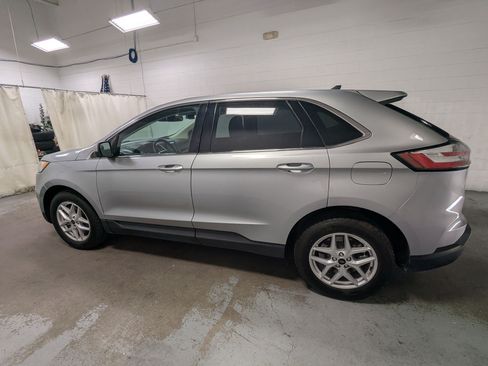 Used 2023 Ford Edge SEL AWD/4WD image 10