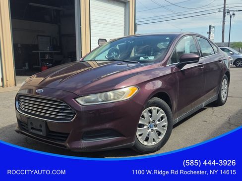 Used 2013 Ford Fusion S FWD image 1