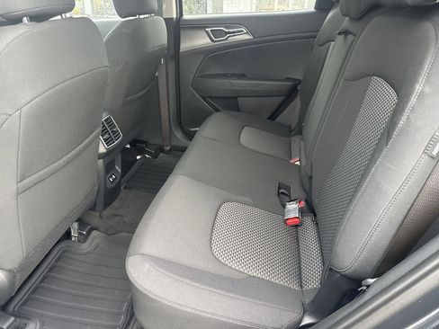 New 2026 Kia Sportage LX FWD image 24