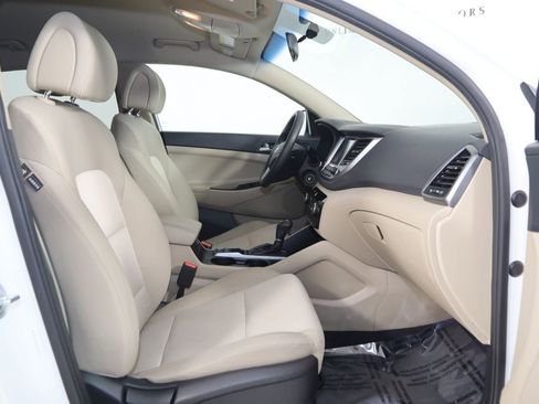 Used 2018 Hyundai Tucson SEL AWD/4WD image 12