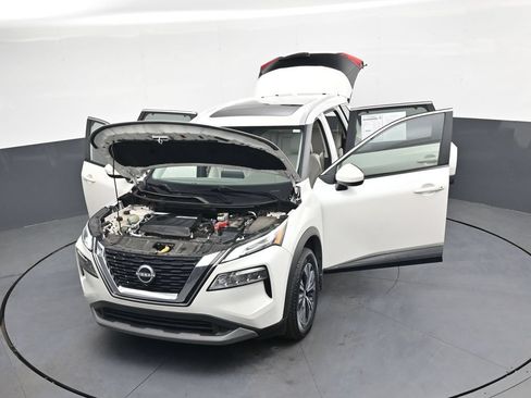 Used 2023 Nissan Rogue SV w/ SV Premium B Package FWD image 46